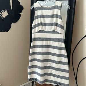 Jcrew classic dress in size 4